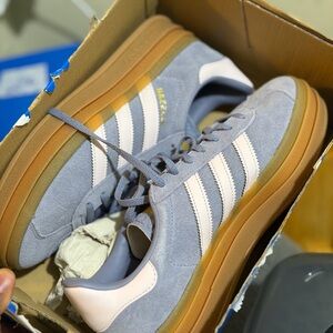 Adidas Gazelle Bold J Sneakers - Gray and Pink